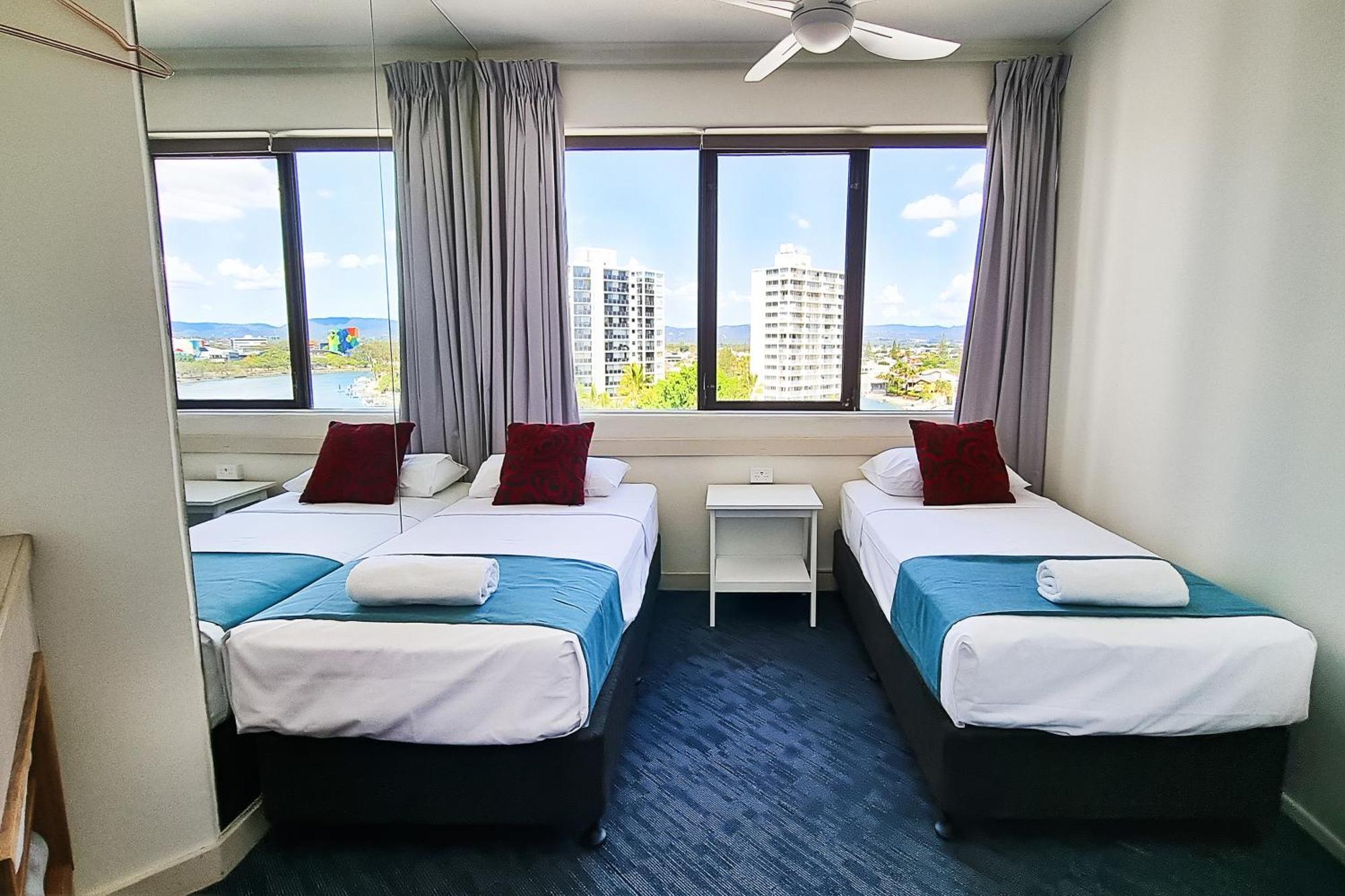 Tiki Hotel Apartments Surfers Paradise Gold Coast Exteriér fotografie