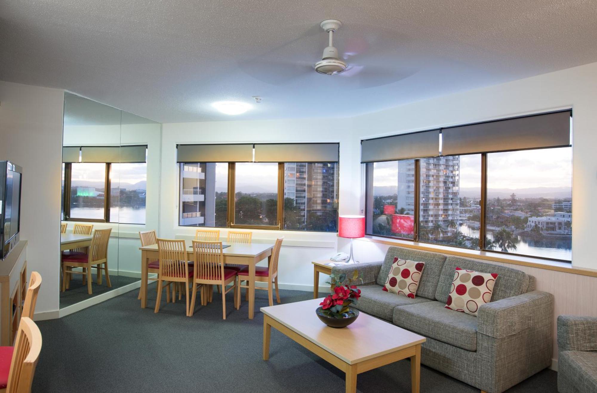 Tiki Hotel Apartments Surfers Paradise Gold Coast Exteriér fotografie