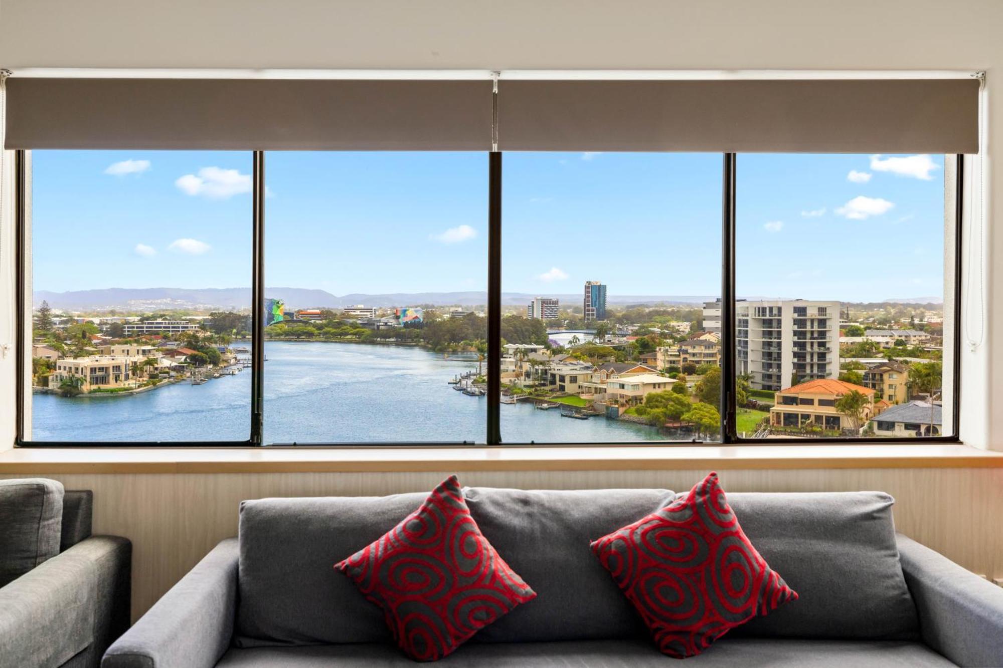 Tiki Hotel Apartments Surfers Paradise Gold Coast Exteriér fotografie