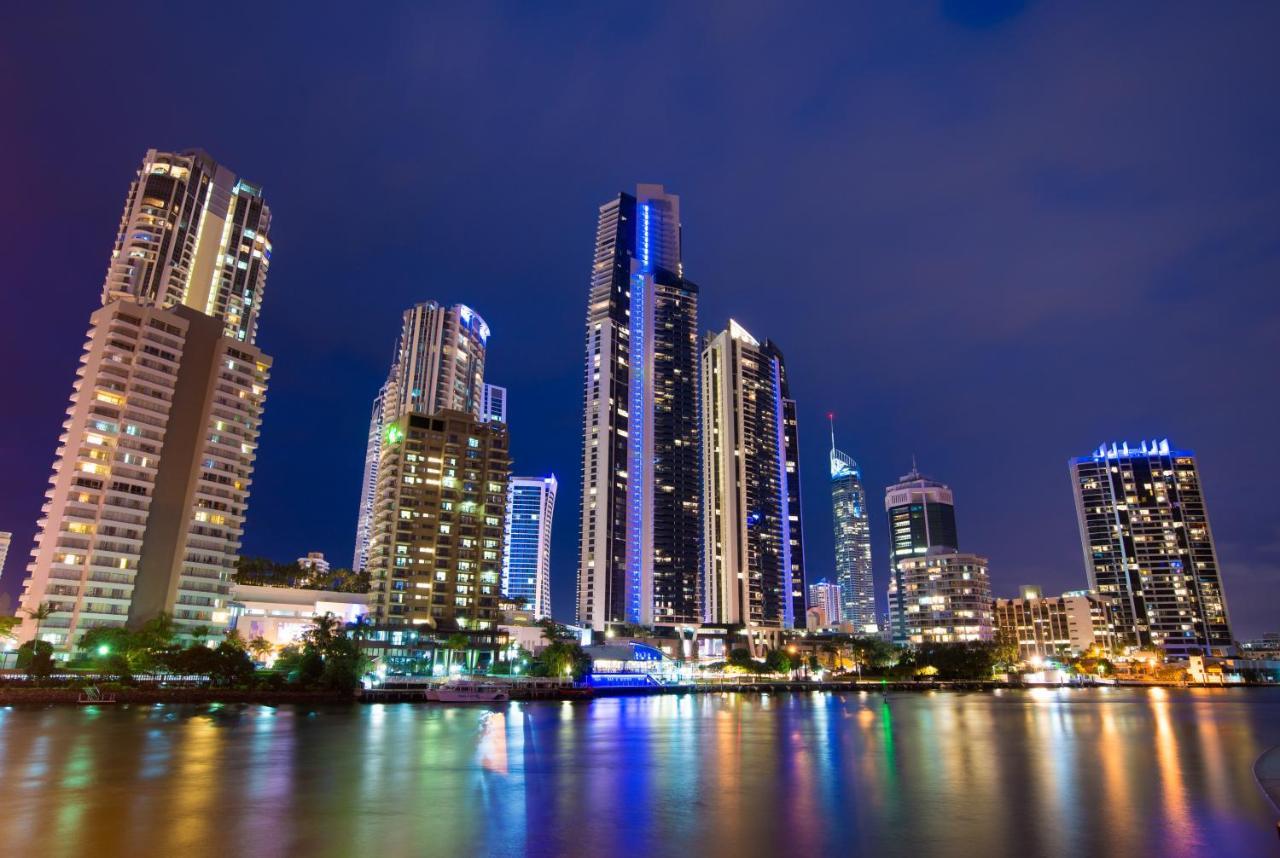 Tiki Hotel Apartments Surfers Paradise Gold Coast Exteriér fotografie