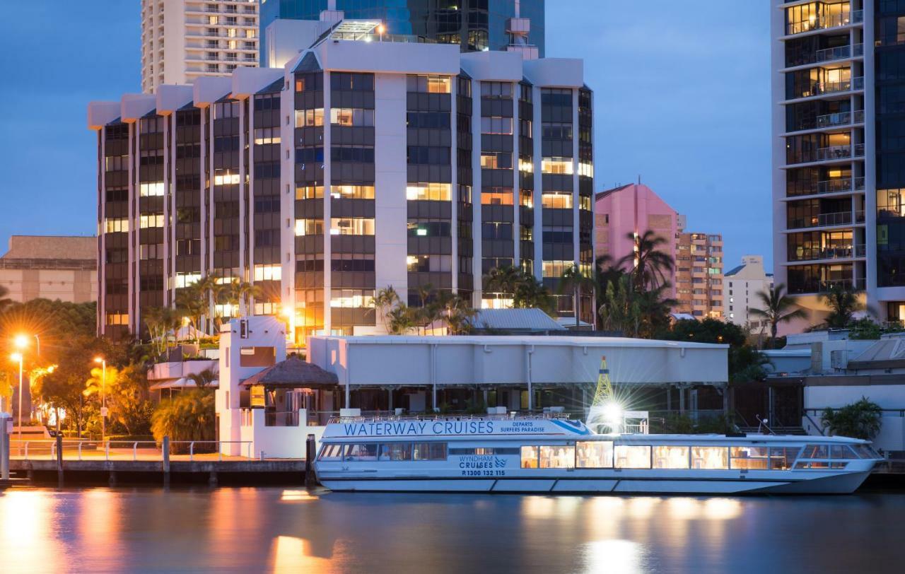 Tiki Hotel Apartments Surfers Paradise Gold Coast Exteriér fotografie